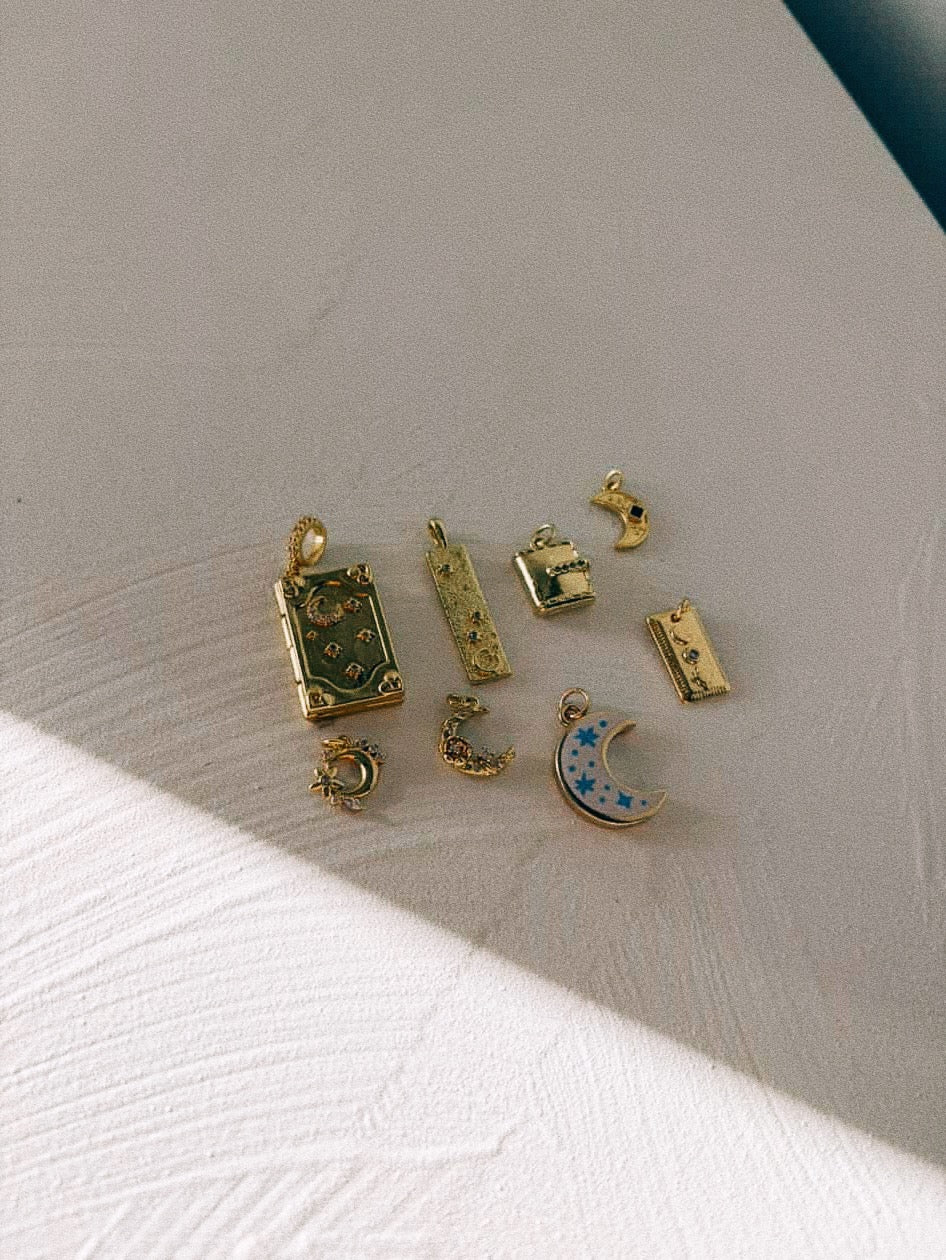 Bookish & Coffee Themed Charm Bar Pop-Up Event with Glori Designs