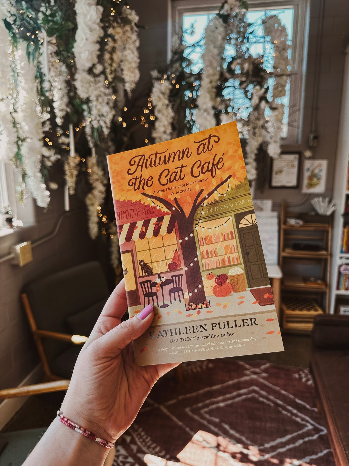 Autumn at the Cat Cafe: A Novel