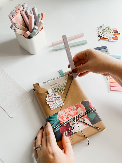 Blind date with a *NEW* book with stickers, handmade magnetic bookmark, bookmark log, annotating tabs and more | Popular Booktok Books