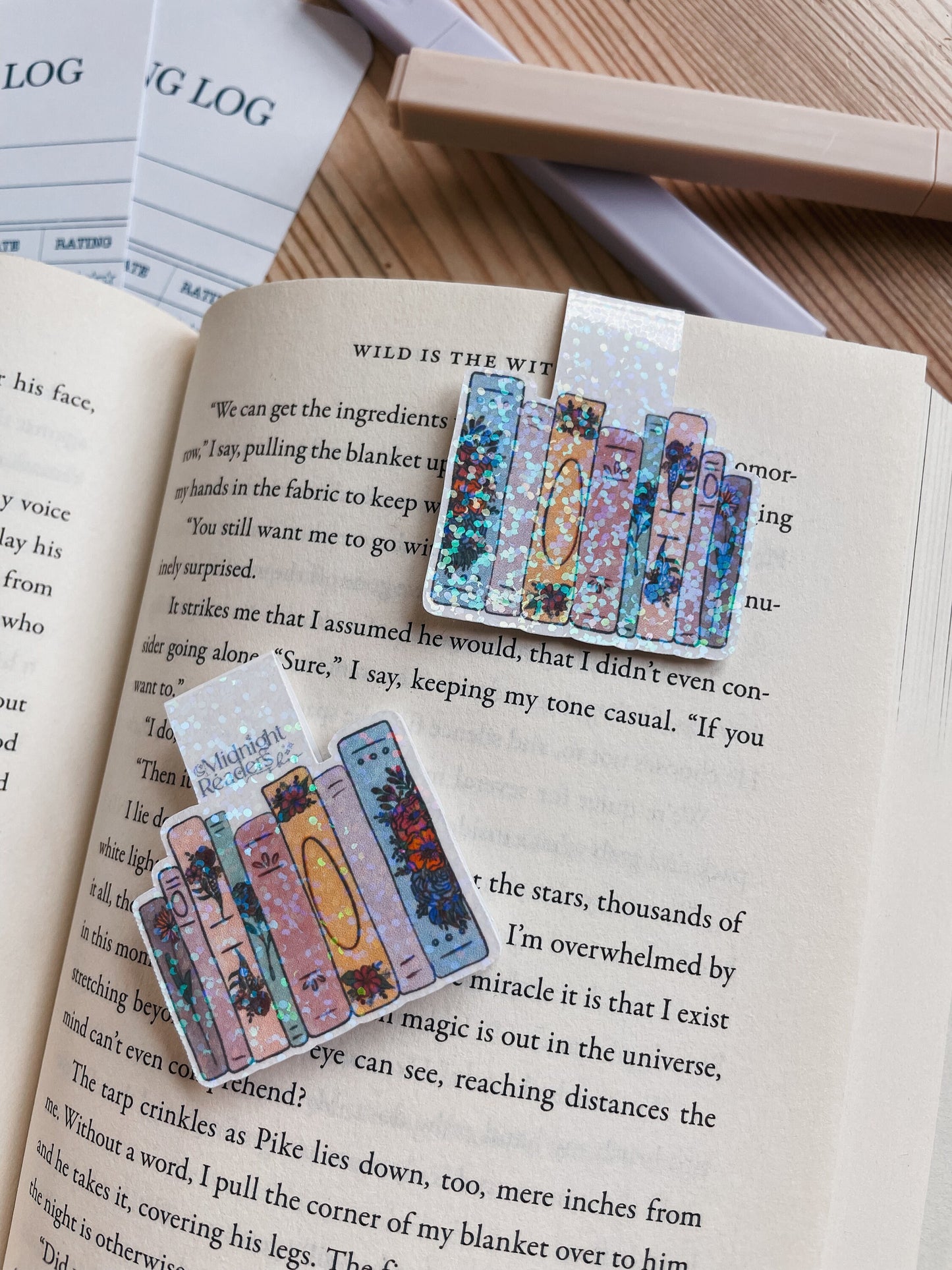 Floral Bookshelf Magnetic Bookmark | Cute Bookmarks | Floral Bookmark | Bookish Gift | Holographic | Modern Bookmarks