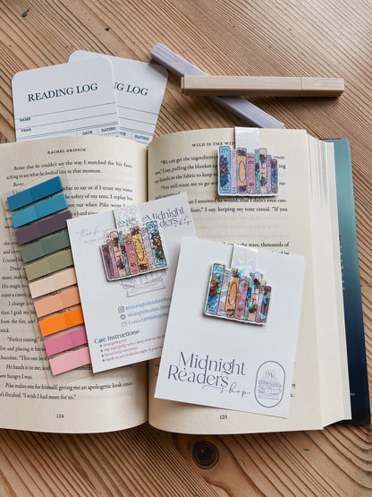 Floral Bookshelf Magnetic Bookmark